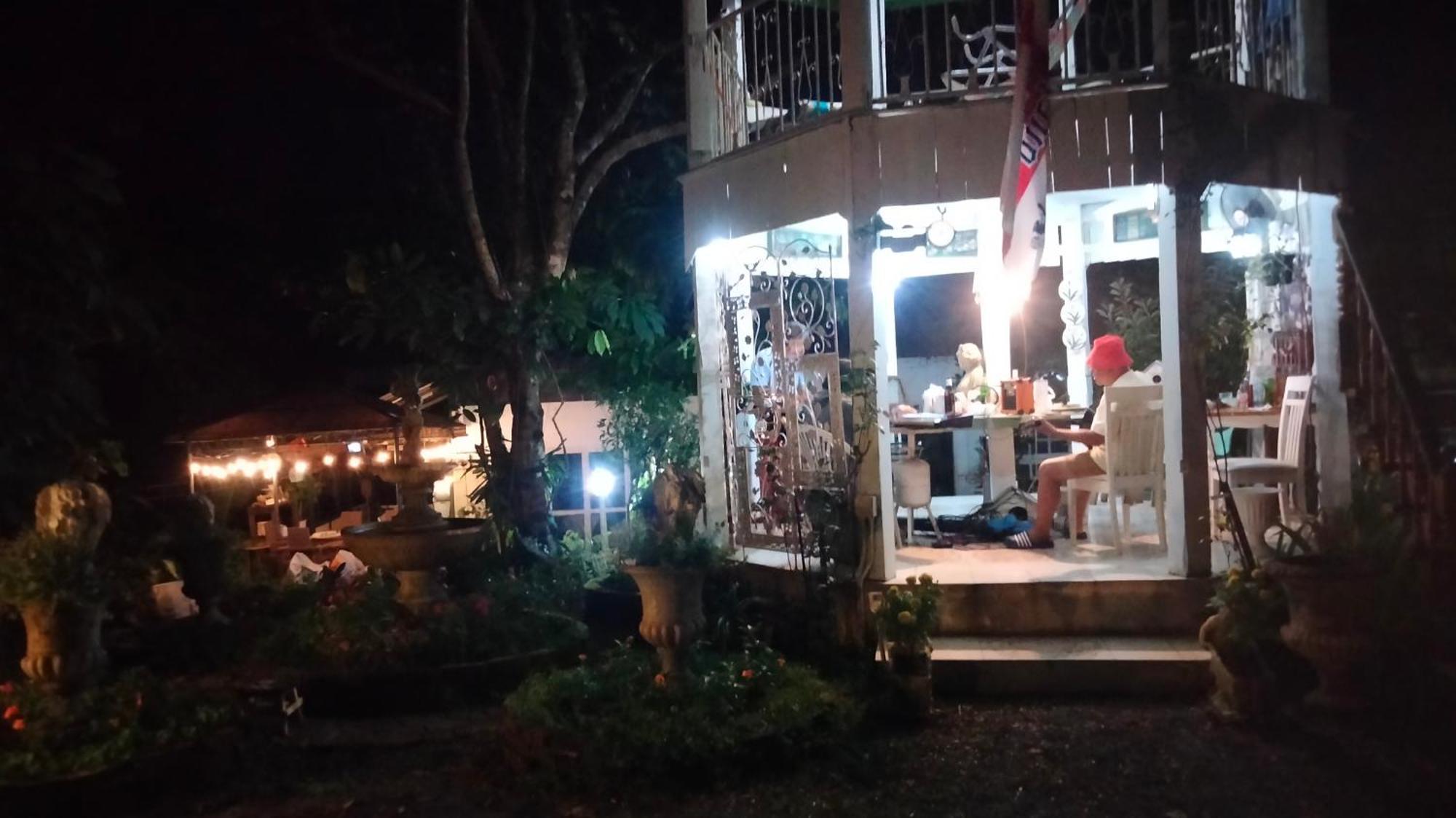 Balmy Hideout Cafe & Homestay Ban Huai Kaeo Exterior foto