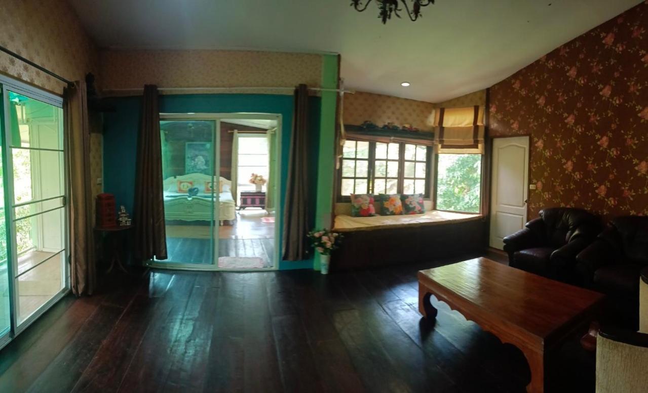 Balmy Hideout Cafe & Homestay Ban Huai Kaeo Exterior foto